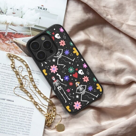 Halloween Phone Cover – iPhone 16, 15 Pro, Galaxy S25, S24, S24 Ultra, Pixel 9 - Picture 9 of 9